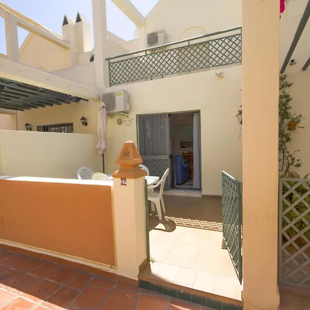 Canovas - Antali בית נופש *