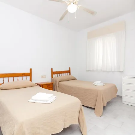 Canovas - Antali Con Piscina En Zona * Nerja