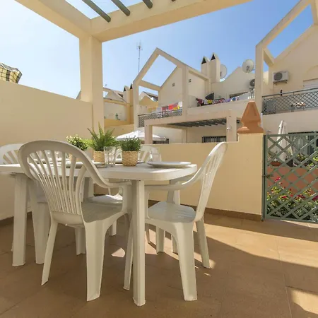 Canovas - Antali Con Piscina En Zona