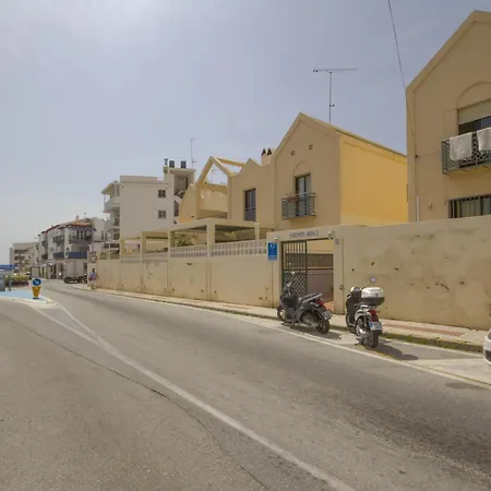 Canovas - Antali Con Piscina En Zona Holiday home Nerja