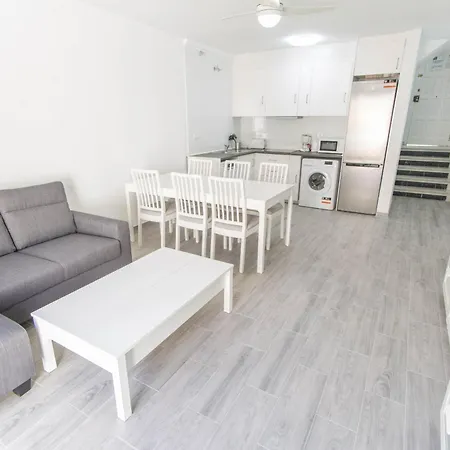 度假居 Canovas - Antali