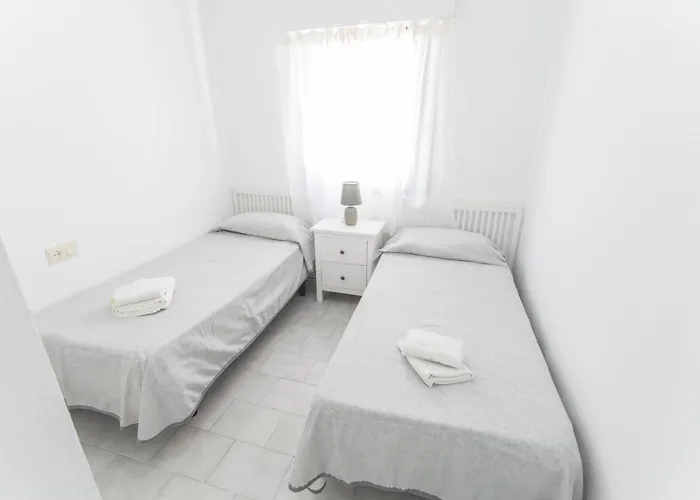 Canovas - Antali * Nerja